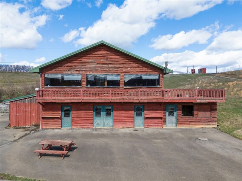 380 Fearer Rd — photo 4