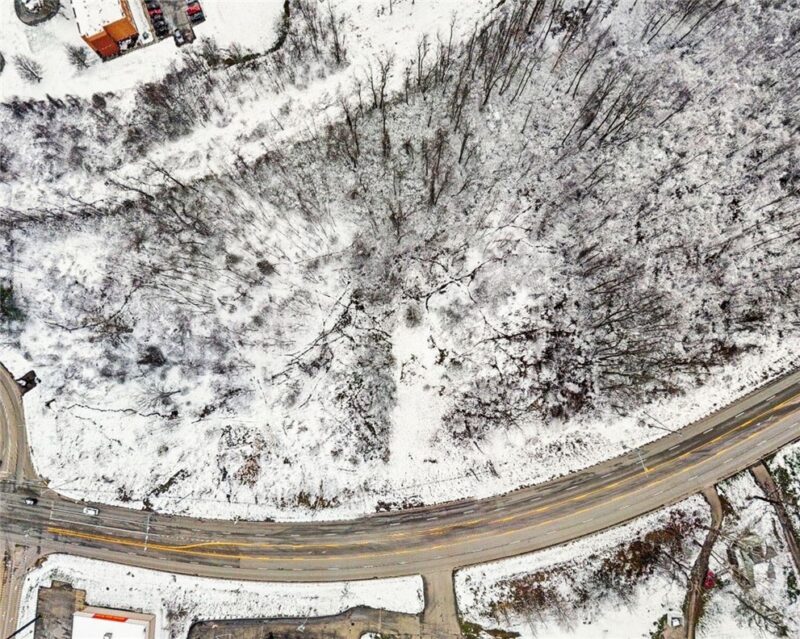 347 MCCLELLANDTOWN RD — photo 2