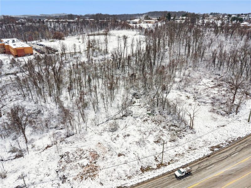 347 MCCLELLANDTOWN RD — photo 8