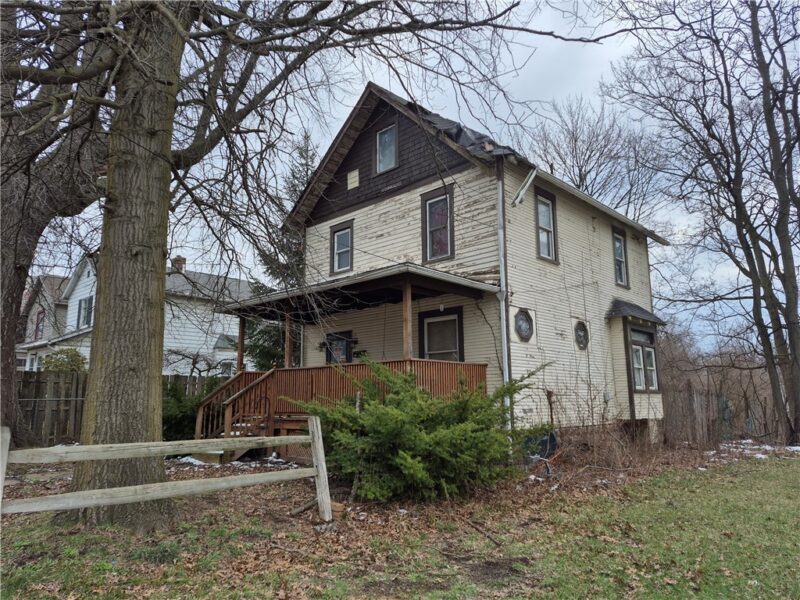689 S State Line Rd — photo 2