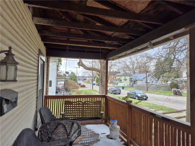 689 S State Line Rd — photo 3