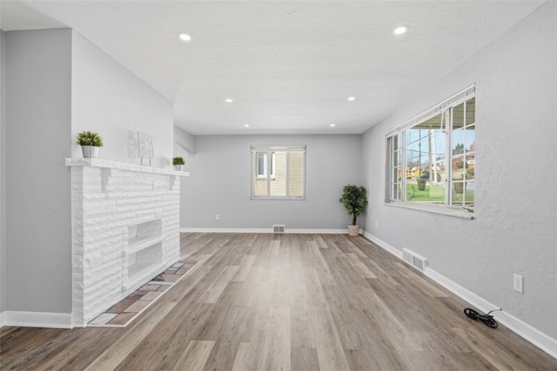 5066 Brownsville Rd — photo 4