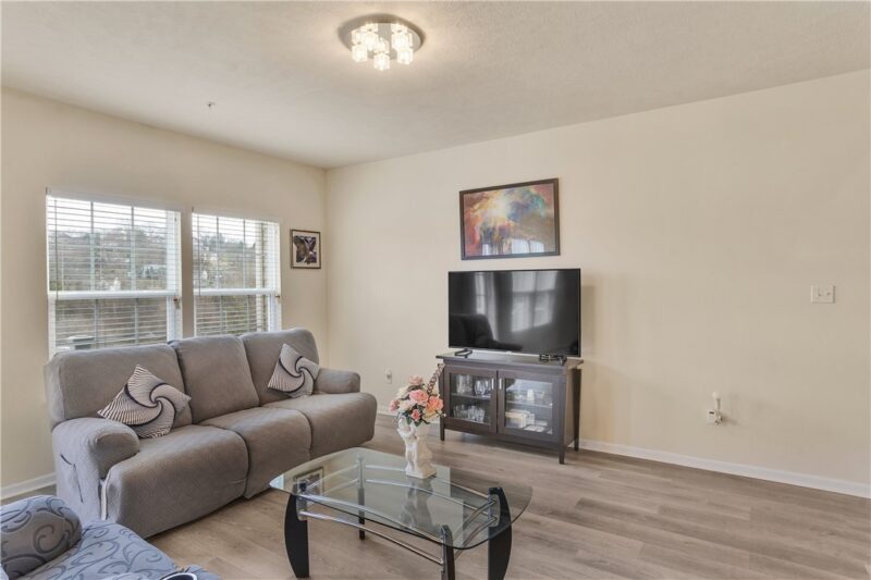 5270 Lantern Hill Ext — photo 8