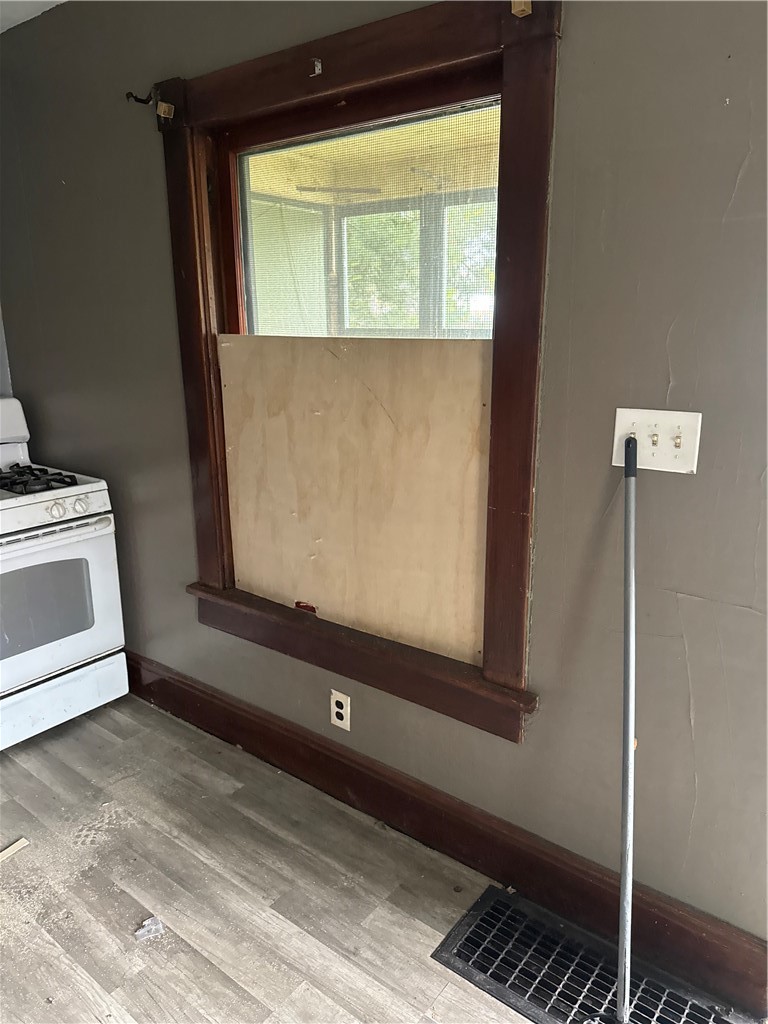 802 Wallis Ave — photo 6