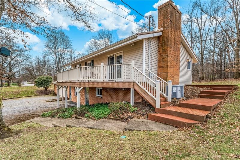 679 Latonka Drive — photo 2