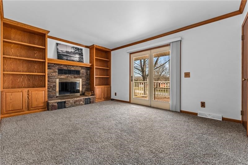 679 Latonka Drive — photo 3