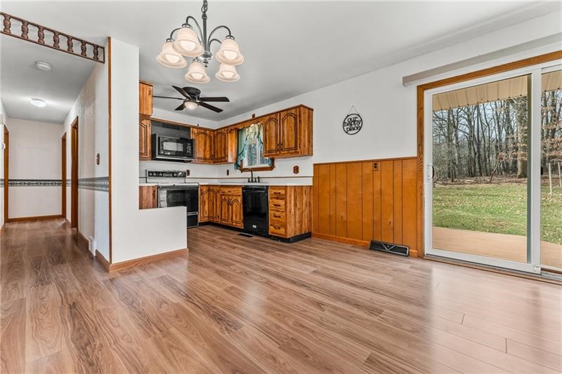 679 Latonka Drive — photo 8