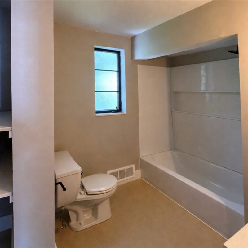 646 Tarragonna St — photo 5