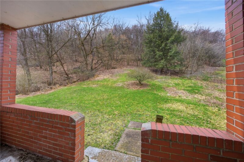 105 Pine St — photo 4