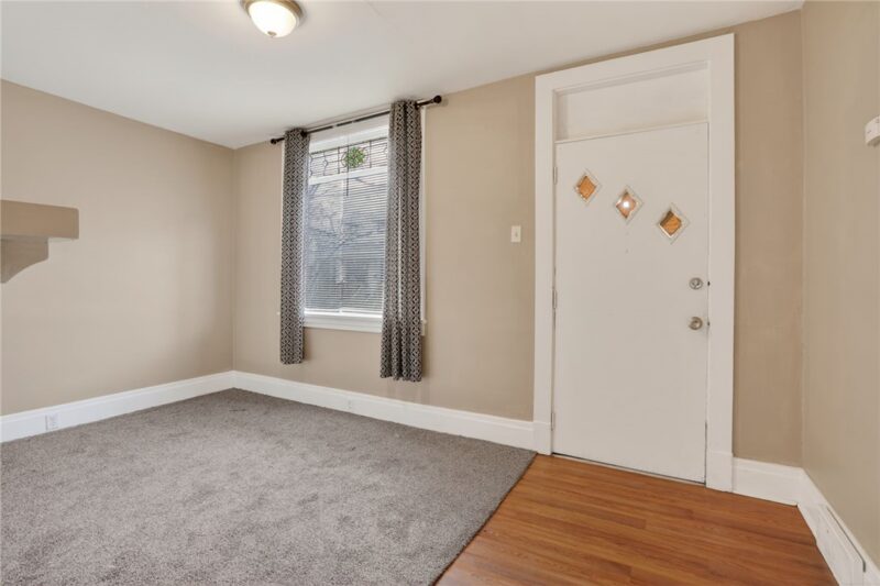 1235 Thelma St — photo 6