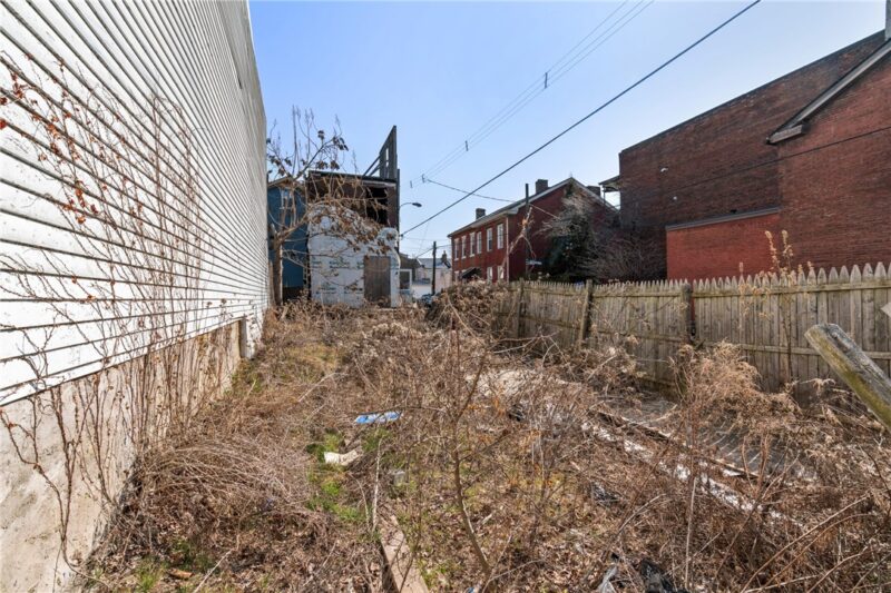 110 Alpine Ave. — photo 4