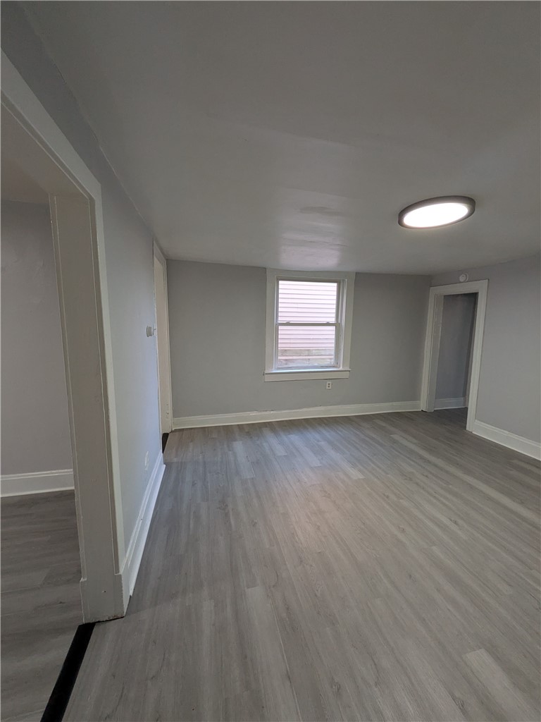 241 E 18th Ave — photo 2