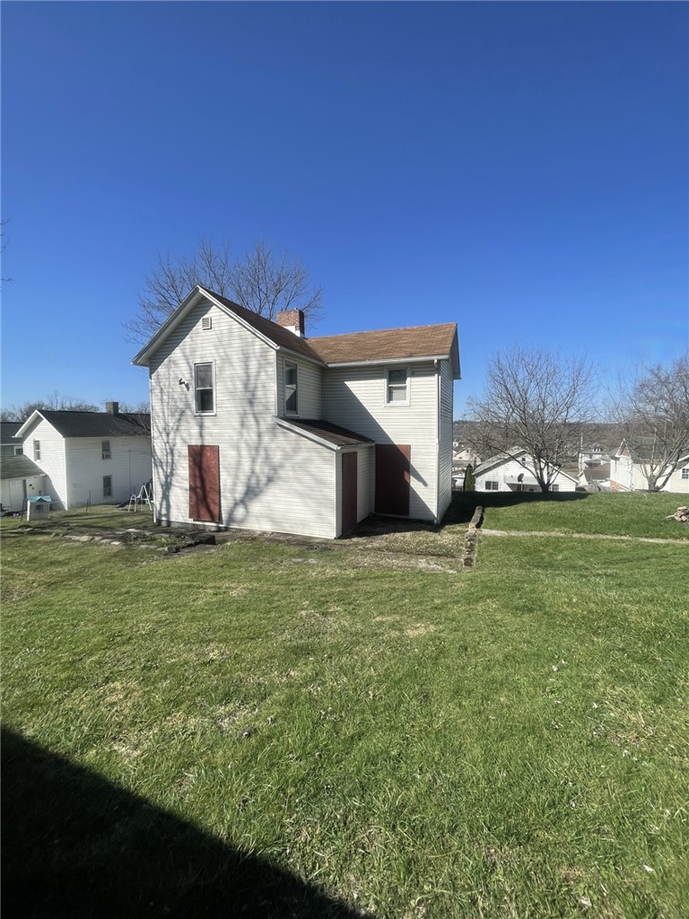 629 Forrest St — photo 3
