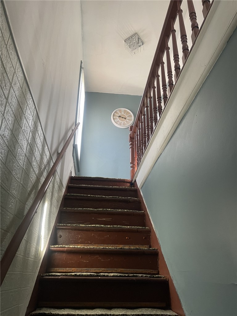 629 Forrest St — photo 6