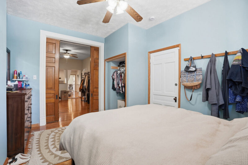 381 Fisk STREET — photo 5