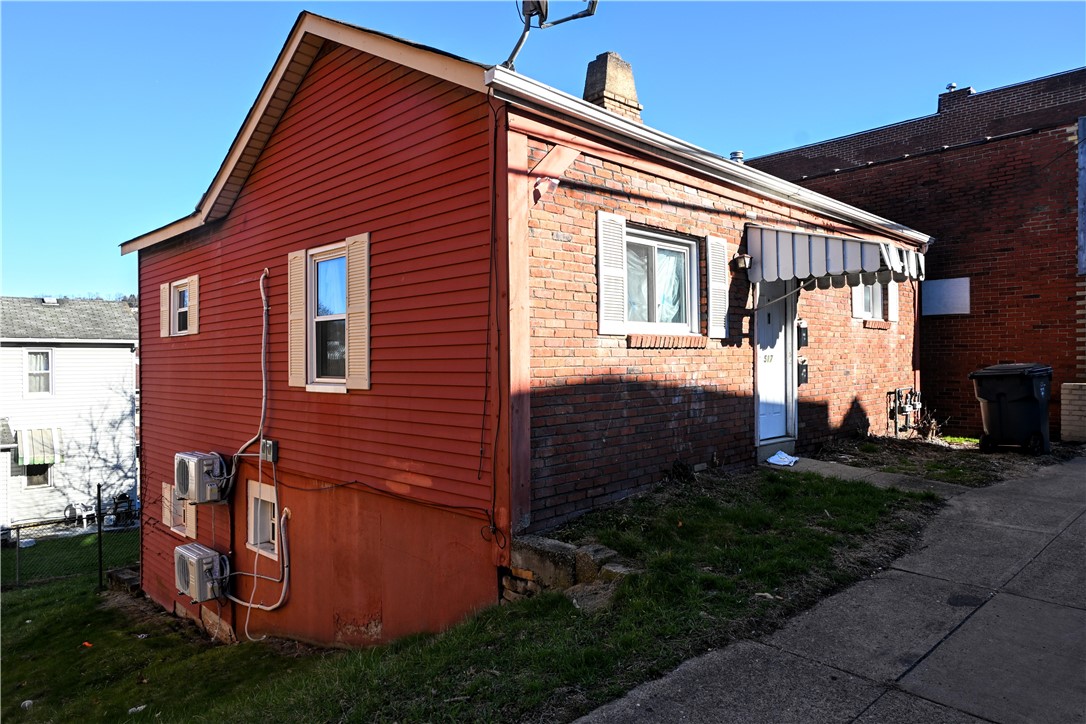 517 Carothers Ave — photo 1