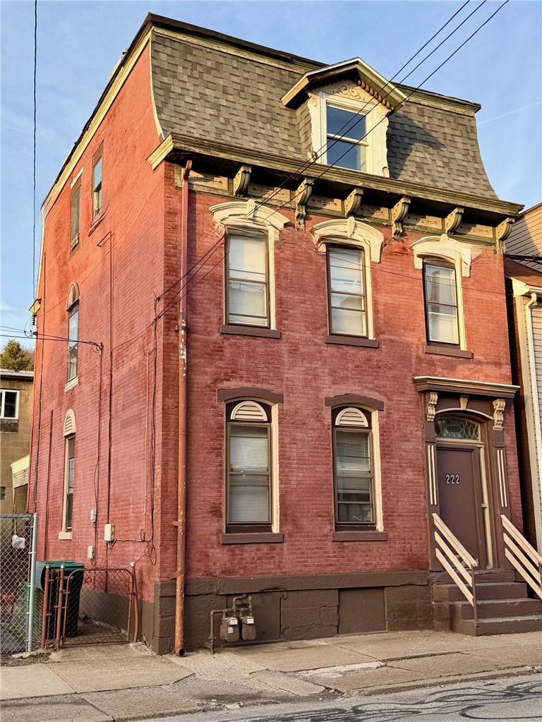222 N Main St — photo 2