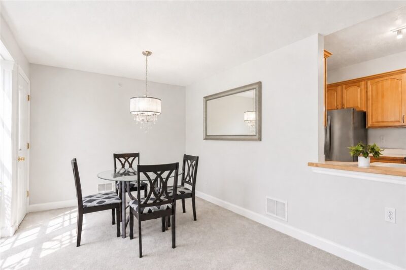 217 Adams Pointe Blvd 11 — photo 7