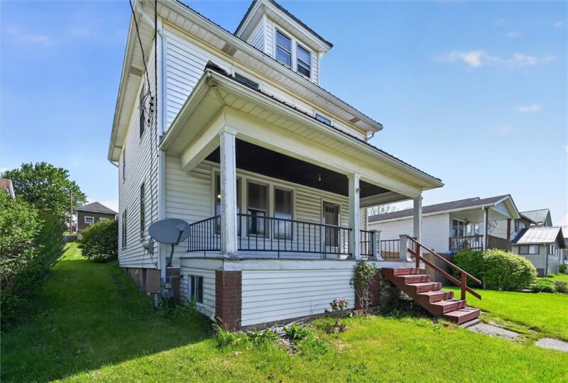 1824 Jefferson Ave — photo 3
