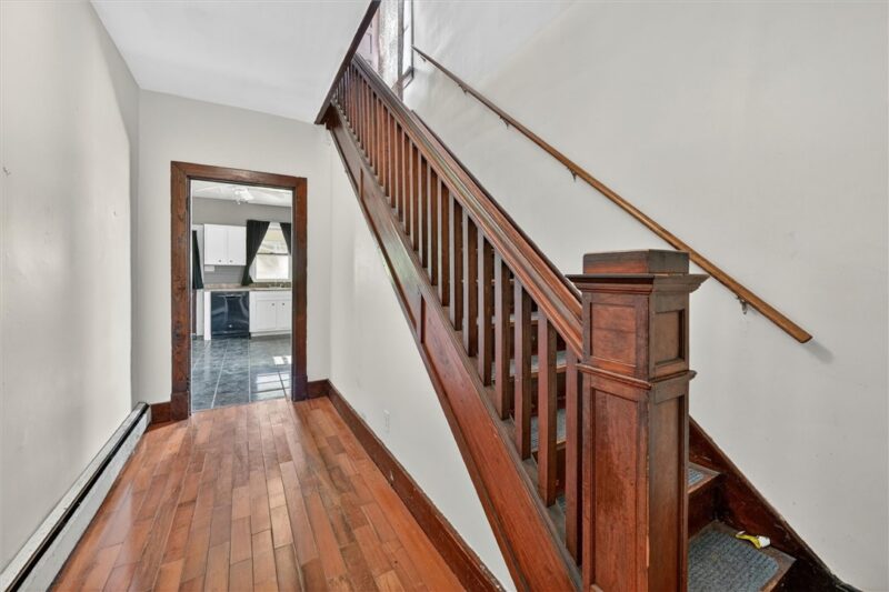 1824 Jefferson Ave — photo 8