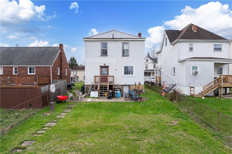 11 Knox Ave — photo 7