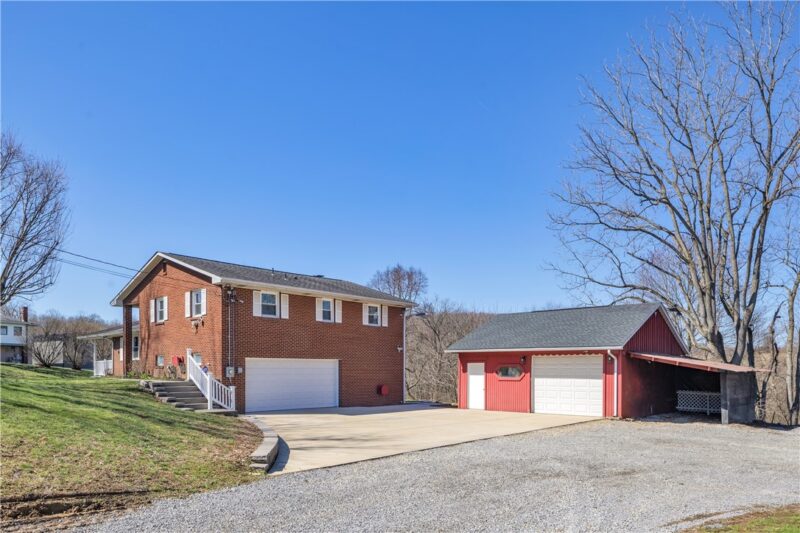 1060 Pittsburgh Rd — photo 2