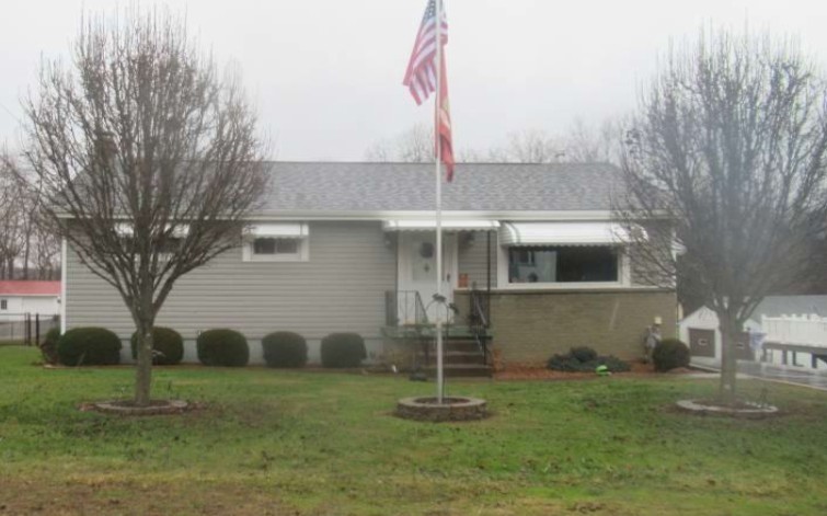 1421 Davidson St — photo 1