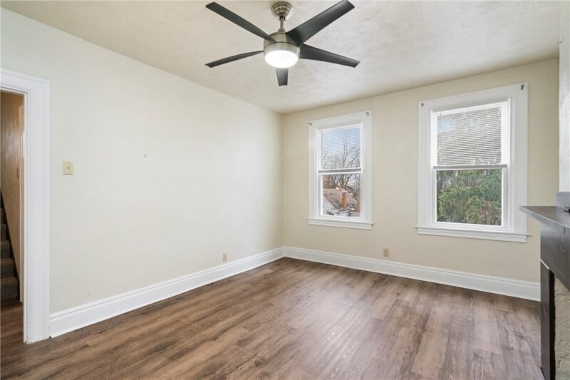 512-514 Carolyn Ave — photo 8
