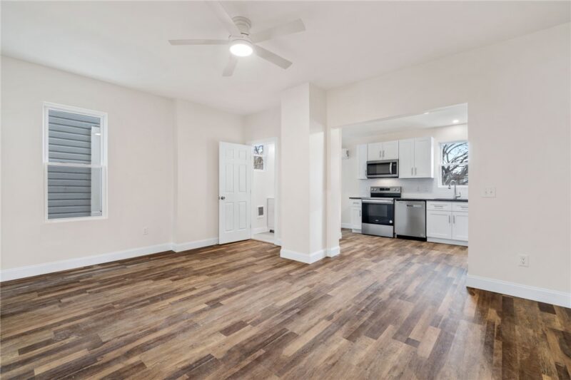 311 Elsdon St. — photo 3