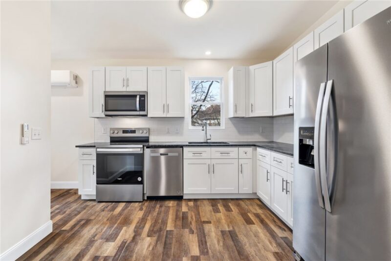 311 Elsdon St. — photo 5