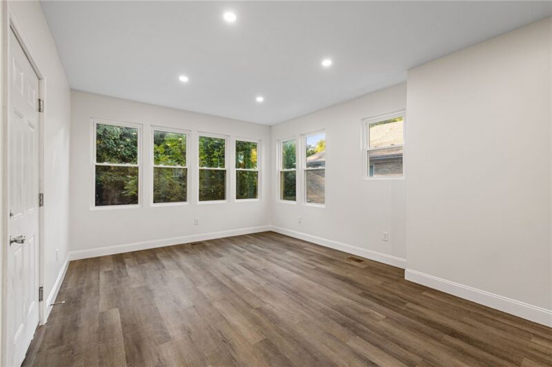 438 N Fairmount 1 — photo 4