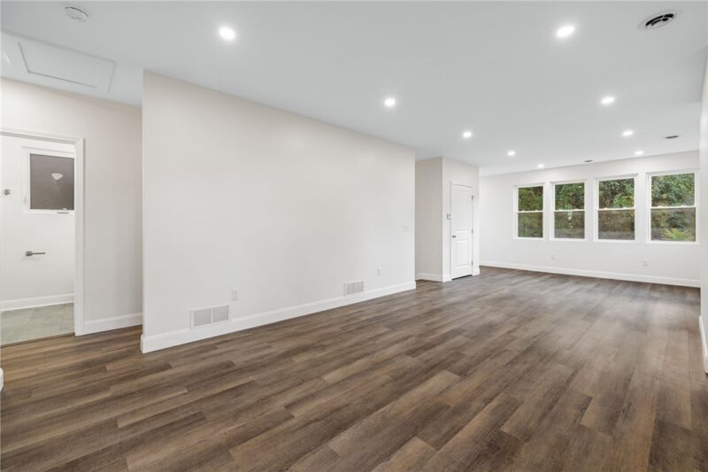 438 N Fairmount 2 — photo 6