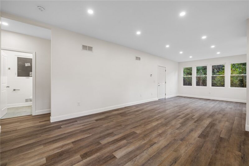 438 N Fairmount 2 — photo 7
