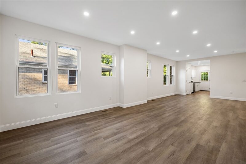 438 N Fairmount 2 — photo 8