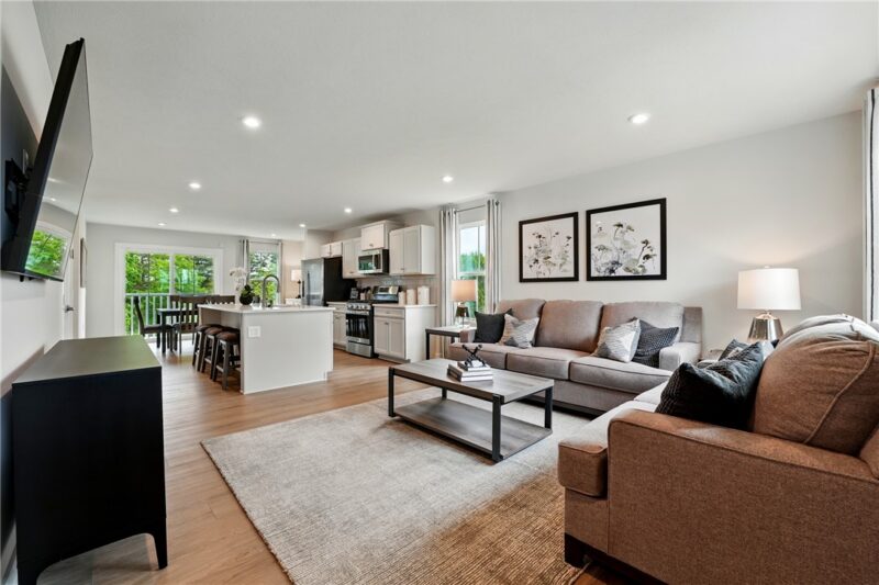 102 Bristlecone Ct — photo 8
