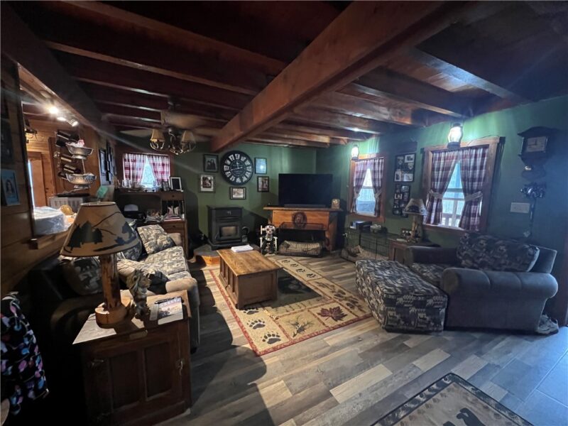 113 Mohican Lane — photo 3