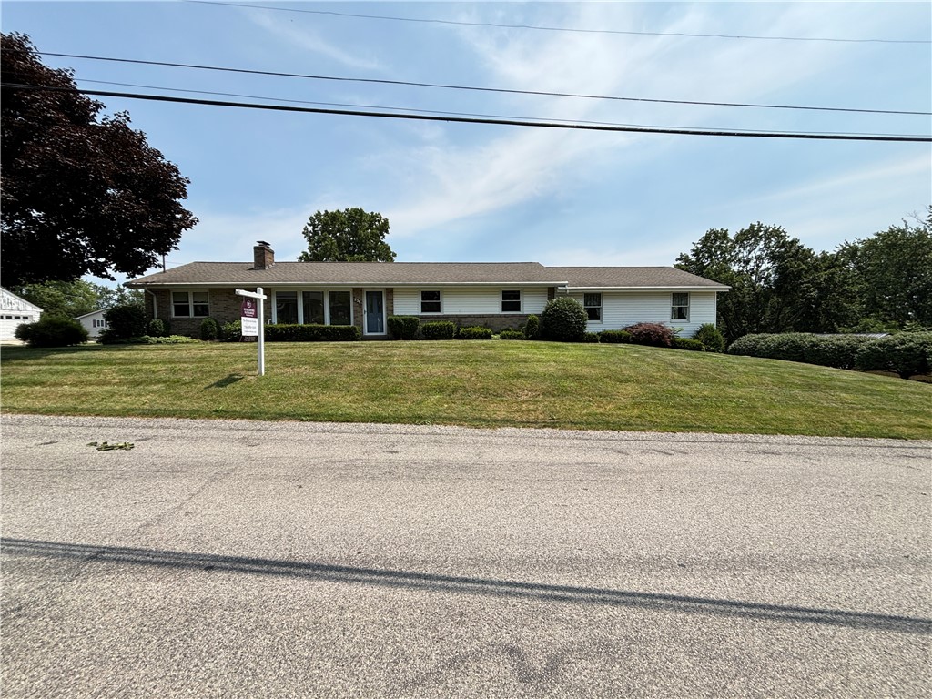 235 Main St — photo 1