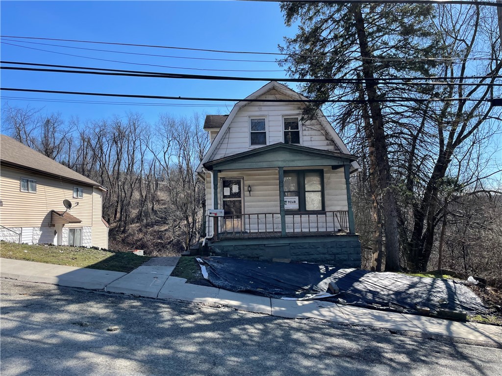 136 Brighton St — photo 1