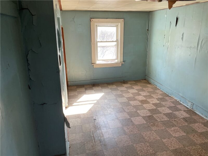 136 Brighton St — photo 8