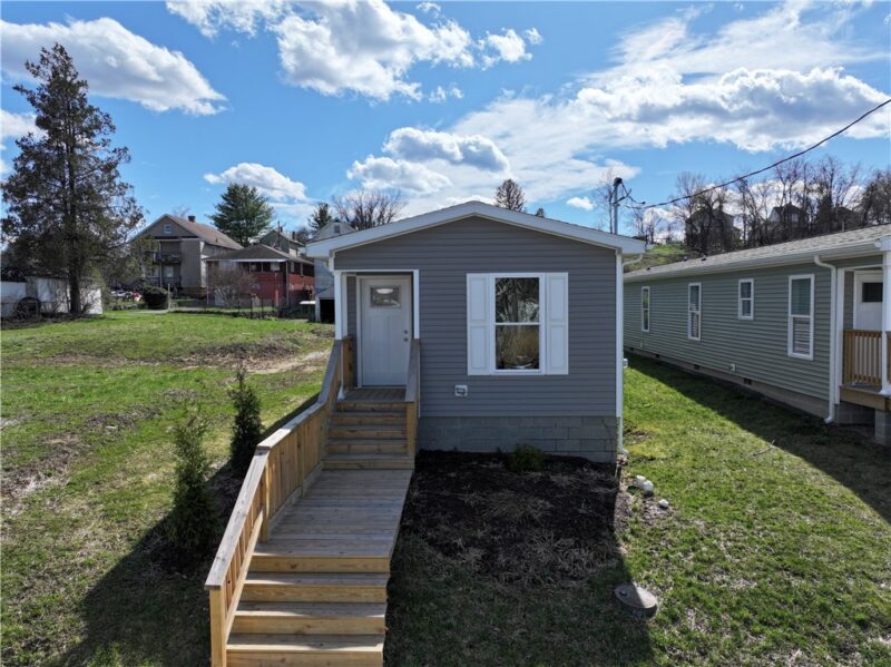 444 Motheral Ave — photo 3