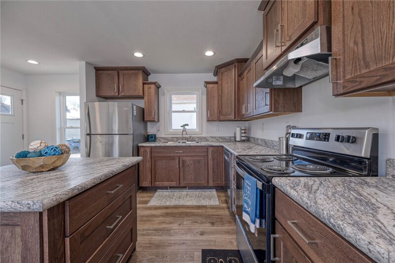453 Motheral Ave — photo 5