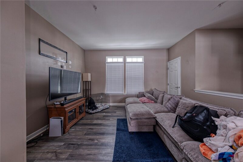 137 Lewisham Rd — photo 3
