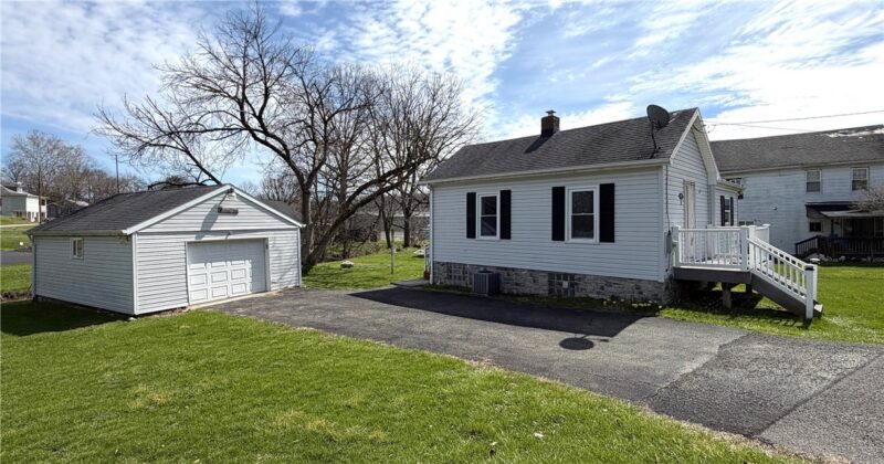 10 Elm Street — photo 2
