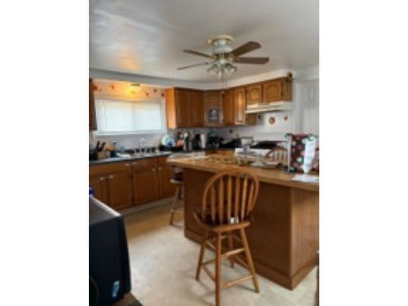810 Glenn Ave — photo 3