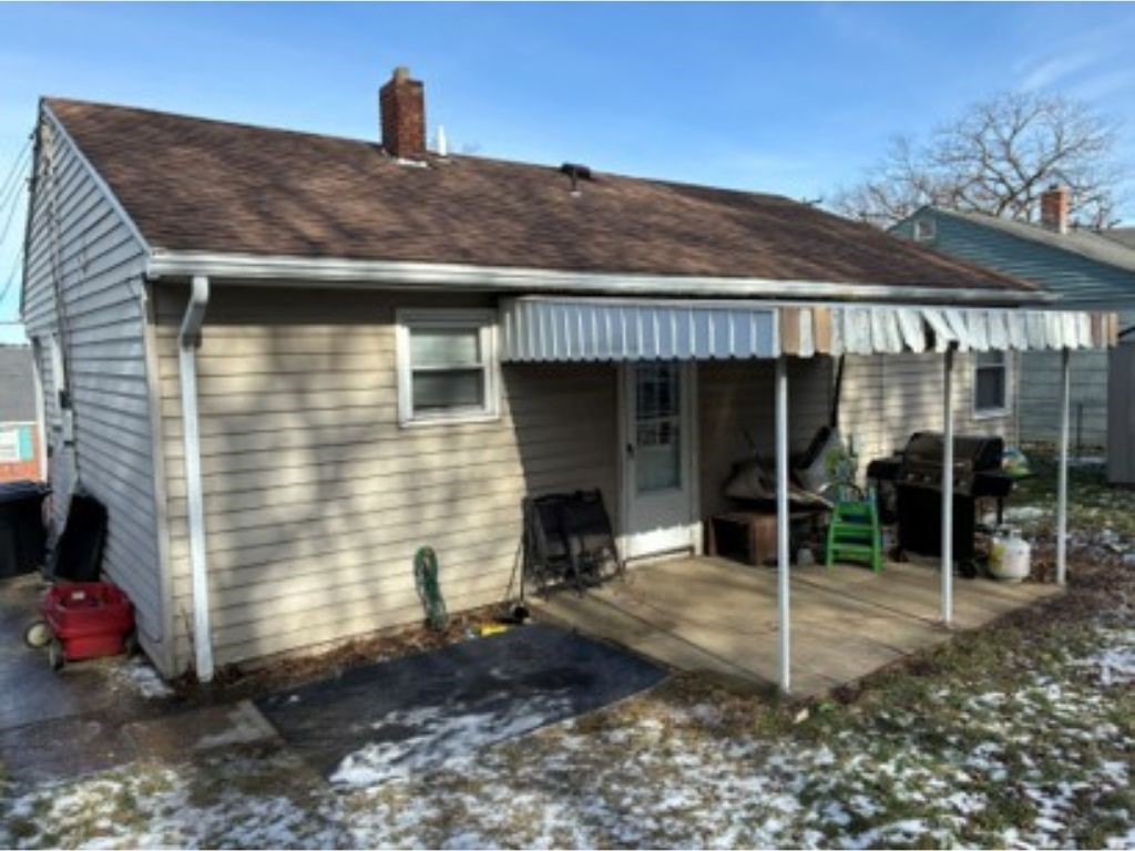 1338 Beverly Rd — photo 1