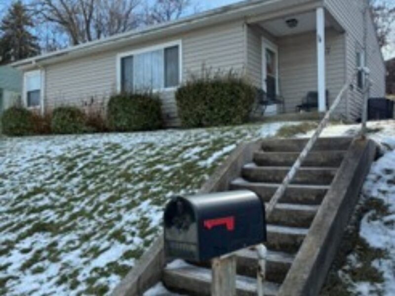 1338 Beverly Rd — photo 2