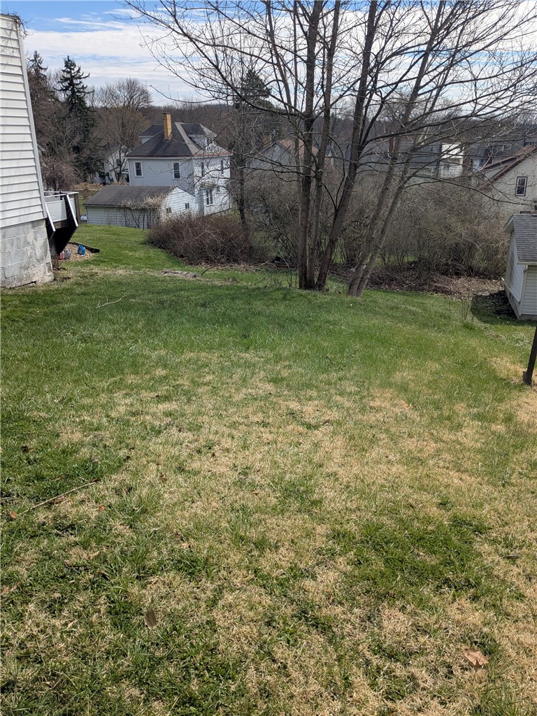 506 E Moody Ave — photo 4