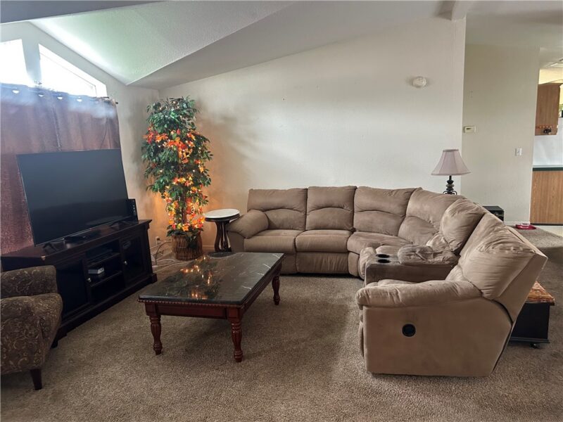 1124 Atlantis Dr — photo 6