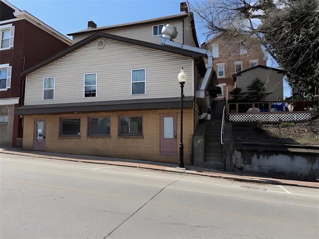 620 Carothers Ave — photo 1