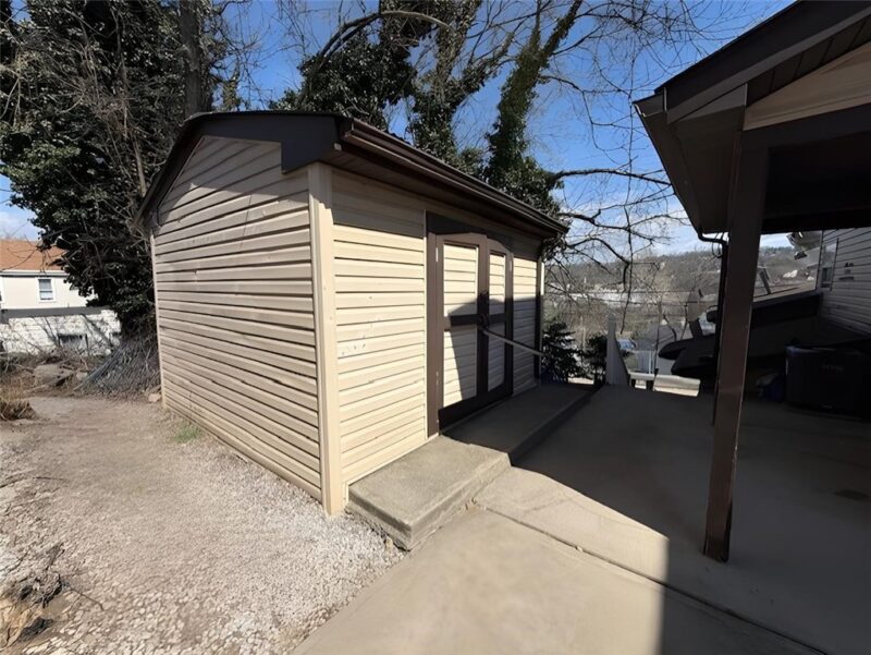 620 Carothers Ave — photo 6